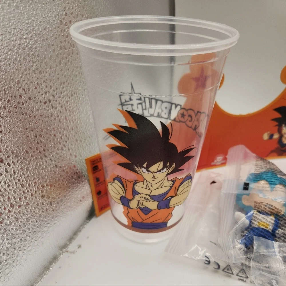 NEW DRAGON BALL Z SUPER BURGER KING FIGURINES!! SET OF ALL 6 TOYS/CROWN/CUPS
